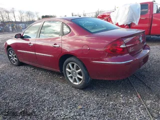 2005 Buick LaCrosse CXS with VIN 2G4WE537151317083, listed as a IAAI auction lot 41502336 with 185,798 mi miles. Bid and sale history available at carsss.com. Image 3.