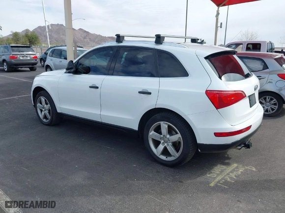 2012 Audi Q5 2.0T Premium Plus with VIN WA1LFAFP0CA125627, listed as a IAAI auction lot 41778426 with 154,117 mi miles. Bid and sale history available at carsss.com. Image 3.