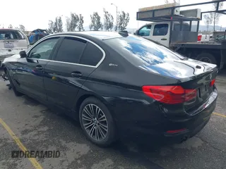 2019 BMW 5 Series 530e with VIN WBAJA9C52KB399480, listed as a IAAI auction lot 41714228 with 90,435 mi miles and . Bid and sale history available at DreamBid. Image 3.