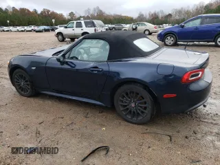 2018 FIAT 124 Spider Abarth z VIN JC1NFAEK7J0136872, wystawiony jako Copart lot #80666394 z przebiegiem 49 041 mil mil oraz Szkoda całkowita • Salvage title. Historia ofert i sprzedaży dostępna na DreamBid. Obrazek 2.