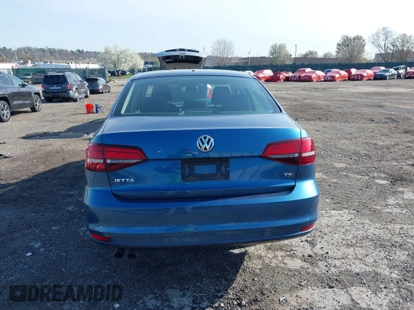 2017 Volkswagen Jetta S с VIN 3VW2B7AJ0HM326454, выставлен на аукционе IAAI как лот 41940675 с пробегом 59 708 миль миль и . История ставок и продаж доступна на DreamBid. Изображение 16.