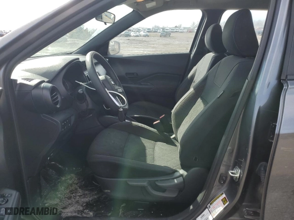 2020 Nissan Kicks S with VIN 3N1CP5BV0LL495504, listed as a Copart auction lot 45858555 with 119,259 mi miles and Salvage Title. Bid and sale history available at carsss.com. Image 7.
