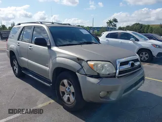 2006 Toyota 4Runner SR5 with VIN JTEZU14R460071166, listed as a IAAI auction lot 42217604 with 205,141 mi miles and . Bid and sale history available at DreamBid. Image 6.