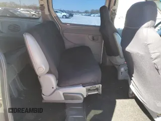 2005 Dodge Caravan SE with VIN 1D4GP24R45B314571, listed as a Copart auction lot 49975255 with 331,715 mi miles and Salvage Title. Bid and sale history available at carsss.com. Image 11.