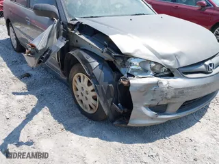 2004 Honda Civic LX with VIN 2HGES16574H559735, listed as a IAAI auction lot 42062936 with 1 mi miles. Bid and sale history available at carsss.com. Image 6.