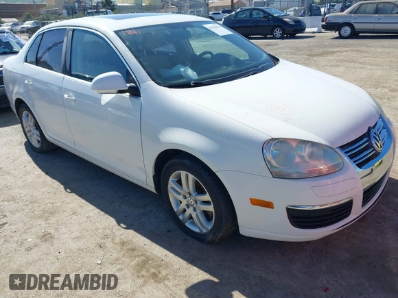 2007 Volkswagen Jetta с VIN 3VWSG81K27M010455, выставлен на аукционе IAAI как лот 41629842 с пробегом 212 750 миль миль и . История ставок и продаж доступна на DreamBid. Изображение 1.