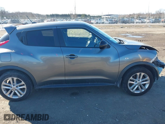 2012 Nissan Juke SV with VIN JN8AF5MV6CT116848, listed as a IAAI auction lot 41353533 with 121,513 mi miles. Bid and sale history available at carsss.com. Image 13.