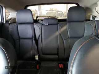 2019 Subaru Crosstrek Limited z VIN JF2GTANC4KH362501, wystawiony jako Copart lot #52876565 z przebiegiem 56 846 mil mil oraz Szkoda całkowita • Salvage title. Historia ofert i sprzedaży dostępna na DreamBid. Obrazek 10.