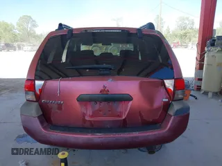2005 Mitsubishi Endeavor LS with VIN 4A4MM21S05E074605, listed as a IAAI auction lot 41777750 with 105,188 mi miles. Bid and sale history available at carsss.com. Image 16.
