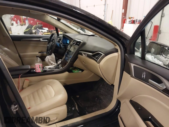 2016 Ford Fusion SE with VIN 3FA6P0HD3GR104124, listed as a IAAI auction lot 41592535 with 107,905 mi miles and . Bid and sale history available at DreamBid. Image 5.