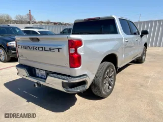 2019 Chevrolet Silverado 1500 LT with VIN 3GCPWCEK2KG134340, listed as a Copart auction lot 50089435 with 61,193 mi miles and Clean Title. Bid and sale history available at carsss.com. Image 4.