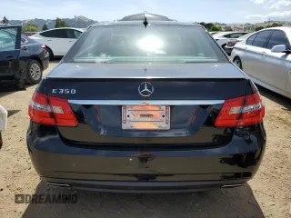 2010 Mercedes-Benz E 350 Luxury с VIN WDDHF5GB3AA221521, выставлен на аукционе Copart как лот 57143945 с пробегом Не указан миль и Списание • Salvage title. История ставок и продаж доступна на DreamBid. Изображение 6.