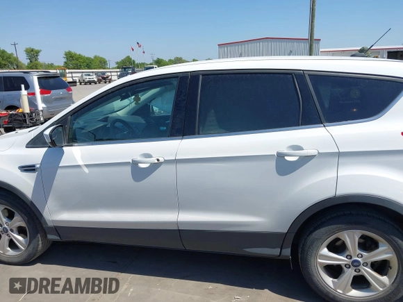 2016 Ford Escape SE with VIN 1FMCU9GXXGUC29728, listed as a IAAI auction lot 41857102 with 161,148 mi miles. Bid and sale history available at carsss.com. Image 13.