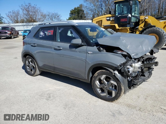 2021 Hyundai Venue SEL with VIN KMHRC8A38MU106812, listed as a Copart auction lot 47379205 with 71,825 mi miles and Salvage Title. Bid and sale history available at carsss.com. Image 4.