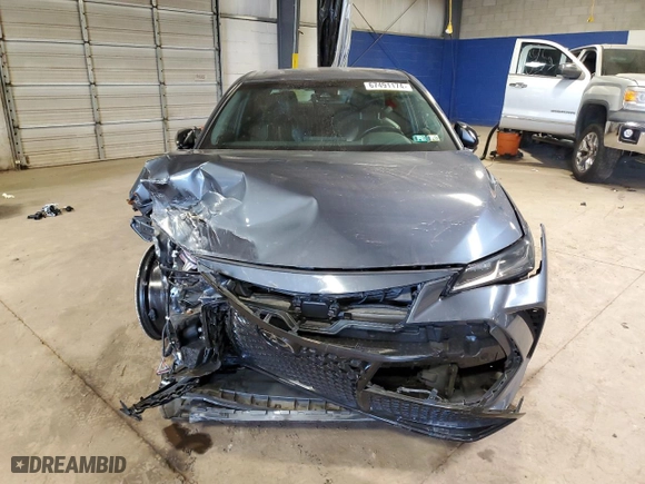 2019 Toyota Avalon XLE with VIN 4T1BZ1FBXKU031051, listed as a Copart auction lot 67491174 with NaN miles and Salvage Title. Bid and sale history available at carsss.com. Image 5.