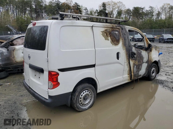 2018 Nissan NV200 SV с VIN 3N6CM0KN3JK699061, выставлен на аукционе Copart как лот 52017285 с пробегом Не указан миль и Списание • Salvage title. История ставок и продаж доступна на DreamBid. Изображение 3.
