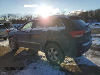 2011 Jeep Grand Cherokee Laredo with VIN 1J4RR4GGXBC669413, listed as a Copart auction lot 41730255 with 215,437 mi miles and Clean Title. Bid and sale history available at carsss.com. Image 2.