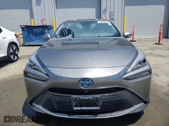 2022 Toyota Mirai XLE with VIN JTDAAAAA6NA007342, listed as a Copart auction lot 60264625 with 27,410 mi miles and Salvage title. Bid and sale history available at DreamBid. Image 5.