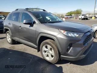 2020 Toyota RAV4 XLE with VIN 2T3W1RFV8LW070246, listed as a Copart auction lot 65072185 with 61,339 mi miles and Salvage title. Bid and sale history available at DreamBid. Image 4.