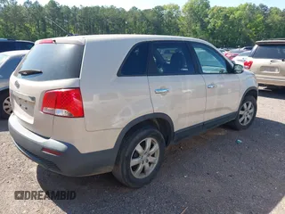 2011 Kia Sorento LX with VIN 5XYKT3A13BG035413, listed as a IAAI auction lot 41951657 with 237,119 mi miles. Bid and sale history available at carsss.com. Image 4.
