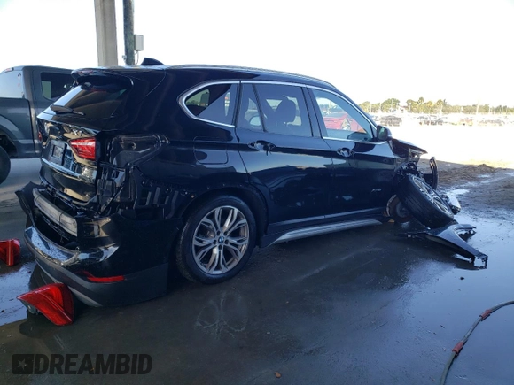 2016 BMW X1 xDrive28i with VIN WBXHT3Z32G4A50321, listed as a Copart auction lot 38800493 with 58,278 mi miles. Bid and sale history available at carsss.com. Image 3.