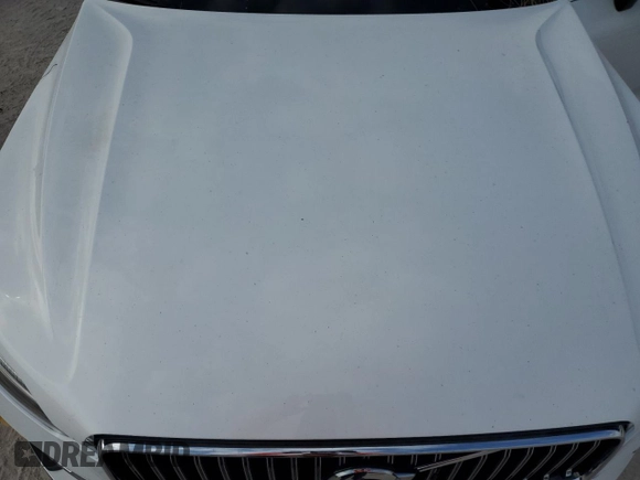 2023 Volvo XC60 Plus Bright Theme z VIN YV4L12RE2P1338733, wystawiony jako Copart lot #49918145 z przebiegiem 11 829 mil mil oraz Nie do naprawy • Non repairable. Historia ofert i sprzedaży dostępna na DreamBid. Obrazek 12.