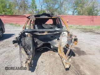 2019 Jeep Grand Cherokee Limited with VIN 1C4RJFBGXKC841083, listed as a IAAI auction lot 42232508 with Not provided miles and . Bid and sale history available at DreamBid. Image 11.