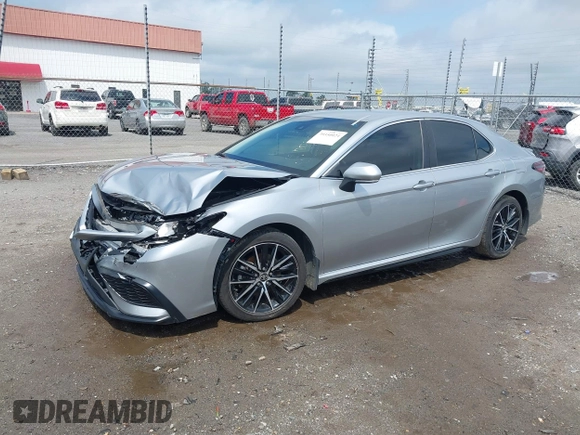 2021 Toyota Camry SE Nightshade with VIN 4T1T11AK3MU542610, listed as a IAAI auction lot 39350024 with 71,086 mi miles and . Bid and sale history available at DreamBid. Image 17.