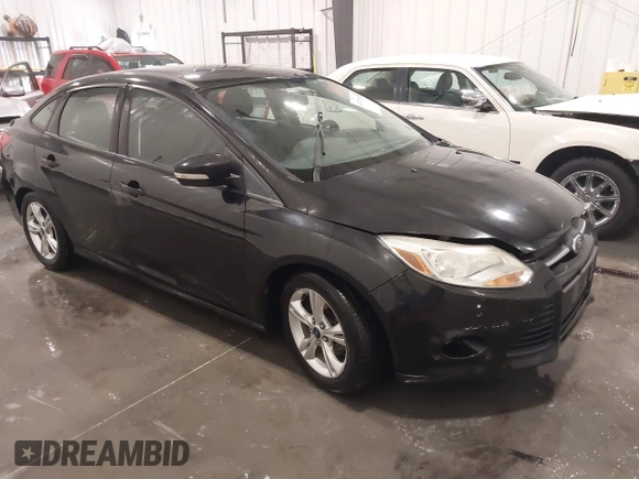 2014 Ford Focus SE with VIN 1FADP3F29EL287969, listed as a IAAI auction lot 41321168 with 98,898 mi miles. Bid and sale history available at carsss.com. Image 1.
