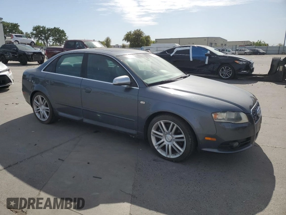 2007 Audi S4 z VIN WAUGL78E57A205295, wystawiony jako Copart lot #53499095 z przebiegiem 163 521 mil mil oraz Tytuł czysty. Historia ofert i sprzedaży dostępna na DreamBid. Obrazek 4.