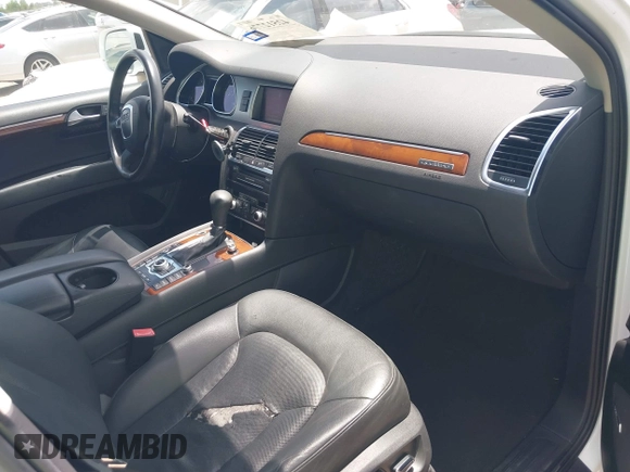 2011 Audi Q7 Prestige with VIN WA1VMAFE9BD002354, listed as a IAAI auction lot 42512776 with 149,246 mi miles and . Bid and sale history available at DreamBid. Image 5.