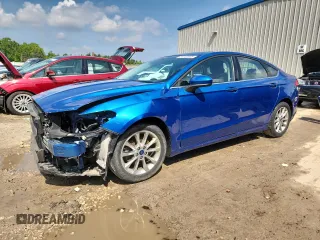 2017 Ford Fusion SE with VIN 3FA6P0H77HR185530, listed as a Copart auction lot 64722835 with 95,598 mi miles and Non repairable. Bid and sale history available at DreamBid. Image 1.