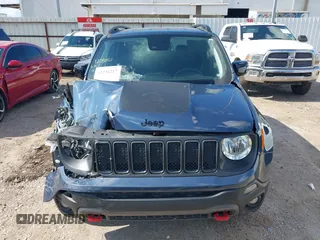 2023 Jeep Renegade Trailhawk with VIN ZACNJDC19PPP70231, listed as a IAAI auction lot 42236217 with 30,880 mi miles and . Bid and sale history available at DreamBid. Image 12.