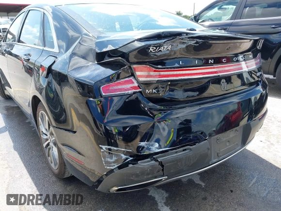 2017 Lincoln MKZ Premiere z VIN 3LN6L5A92HR628287, wystawiony jako IAAI lot #42474344 z przebiegiem 70 010 mil mil oraz . Historia ofert i sprzedaży dostępna na DreamBid. Obrazek 6.