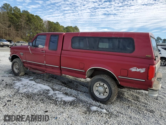 1995 Ford F-250 with VIN 1FTHX26F2SKB35610, listed as a Copart auction lot 86557964 with Not Provided miles and Salvage Title. Bid and sale history available at carsss.com. Image 2.