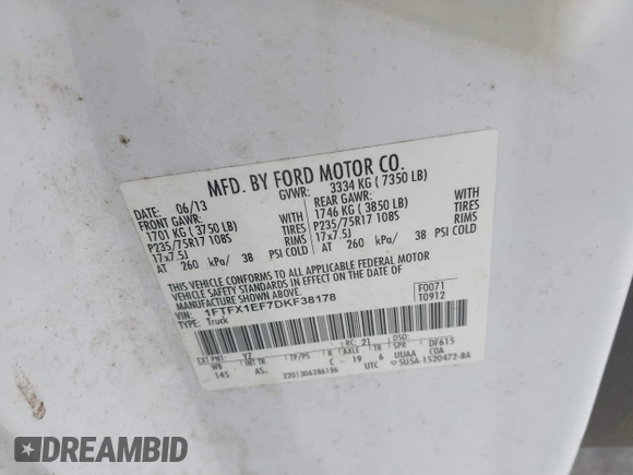2013 Ford F-150 XL z VIN 1FTFX1EF7DKF38178, wystawiony jako IAAI lot #41953533 z przebiegiem 276 803 mil mil oraz . Historia ofert i sprzedaży dostępna na DreamBid. Obrazek 9.