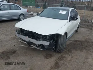 2022 BMW M3 Competition z VIN WBS33AY0XNFM29450, wystawiony jako IAAI lot #41609392 z przebiegiem 22 776 mil mil oraz . Historia ofert i sprzedaży dostępna na DreamBid. Obrazek 6.