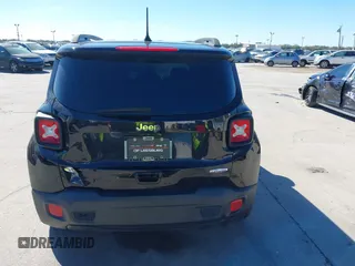 2018 Jeep Renegade Latitude z VIN ZACCJABB0JPH84416, wystawiony jako IAAI lot #41589445 z przebiegiem 101 001 mil mil oraz . Historia ofert i sprzedaży dostępna na DreamBid. Obrazek 16.