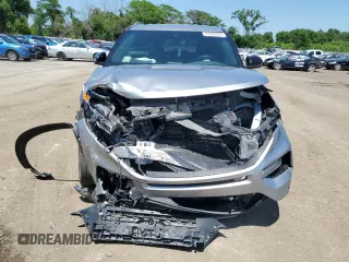 2020 Ford Explorer Limited z VIN 1FMSK8FH3LGA00838, wystawiony jako Copart lot #61629535 z przebiegiem 126 042 mil mil oraz Szkoda całkowita • Salvage title. Historia ofert i sprzedaży dostępna na DreamBid. Obrazek 5.