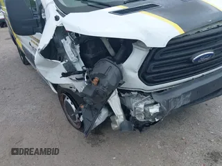 2019 Ford Transit с VIN 1FTYE1YM5KKB75711, выставлен на аукционе IAAI как лот 41955441 с пробегом 170 306 миль миль и . История ставок и продаж доступна на DreamBid. Изображение 6.
