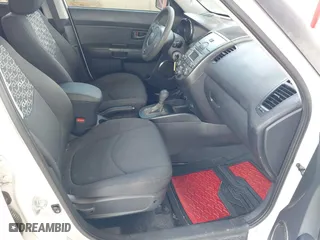 2011 Kia Soul ! with VIN KNDJT2A22B7712253, listed as a IAAI auction lot 41864671 with 179,904 mi miles. Bid and sale history available at carsss.com. Image 5.
