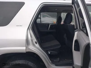 2011 Toyota 4Runner Trail with VIN JTEBU5JR5B5074250, listed as a IAAI auction lot 41796053 with 152,447 mi miles. Bid and sale history available at carsss.com. Image 8.