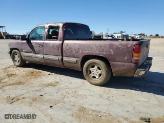 2001 Chevrolet Silverado 1500 LS with VIN 2GCEC19V011330051, listed as a Copart auction lot 47099485 with 162,390 mi miles and Salvage Title. Bid and sale history available at carsss.com. Image 2.