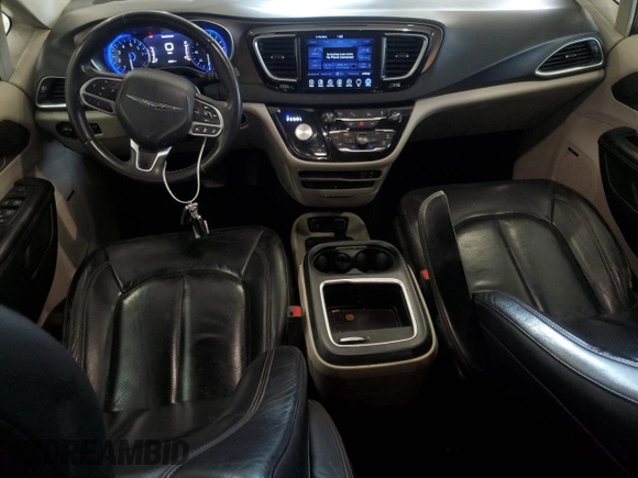 2017 Chrysler Pacifica Touring L Plus с VIN 2C4RC1EG4HR637842, выставлен на аукционе Copart как лот 56588475 с пробегом 208 821 миль миль и Списание • Salvage title. История ставок и продаж доступна на DreamBid. Изображение 8.