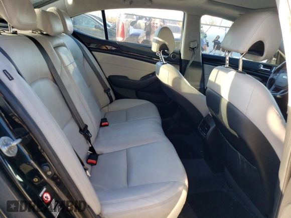 2014 Kia Cadenza Premium with VIN KNALN4D79E5144893, listed as a Copart auction lot 42008235 with 153,009 mi miles and Clean Title. Bid and sale history available at carsss.com. Image 10.