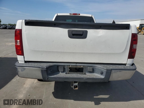 2009 Chevrolet Silverado 1500 Work Truck with VIN 1GCEC14X99Z107681, listed as a Copart auction lot 53212245 with 284,658 mi miles and Salvage Title. Bid and sale history available at DreamBid. Image 6.
