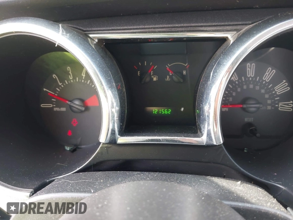 2007 Ford Mustang Deluxe with VIN 1ZVFT80N675294588, listed as a IAAI auction lot 42502168 with 121,562 mi miles and . Bid and sale history available at DreamBid. Image 7.