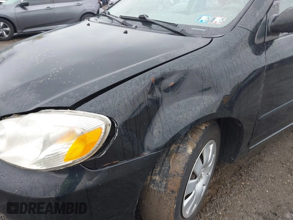 2004 Toyota Corolla CE with VIN 2T1BR32E14C260041, listed as a IAAI auction lot 42026930 with 180,814 mi miles. Bid and sale history available at carsss.com. Image 6.