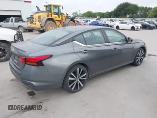 2022 Nissan Altima SR z VIN 1N4BL4CV0NN386112, wystawiony jako IAAI lot #42161567 z przebiegiem 56 402 mil mil oraz . Historia ofert i sprzedaży dostępna na DreamBid. Obrazek 4.