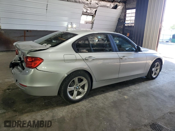 2014 BMW 3 Series 328i xDrive z VIN WBA3B5C55EP652751, wystawiony jako Copart lot #61654285 z przebiegiem 134 642 mil mil oraz Szkoda całkowita • Salvage title. Historia ofert i sprzedaży dostępna na DreamBid. Obrazek 3.
